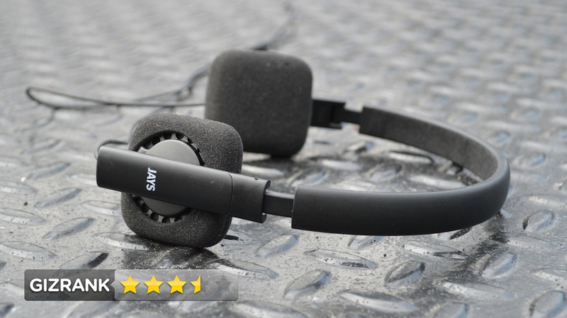 Illustration for article titled The Best Lightweight Portable Headphones